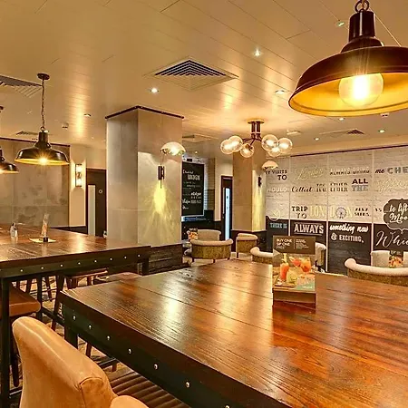 Hub By Premier Inn London Westminster - Westminster Abbey-3